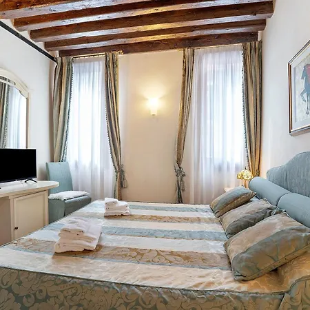 Gæstehus Art Palace - Residenza Giardini Venedig