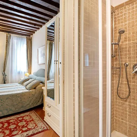Art Palace - Residenza Giardini 3* Venedig