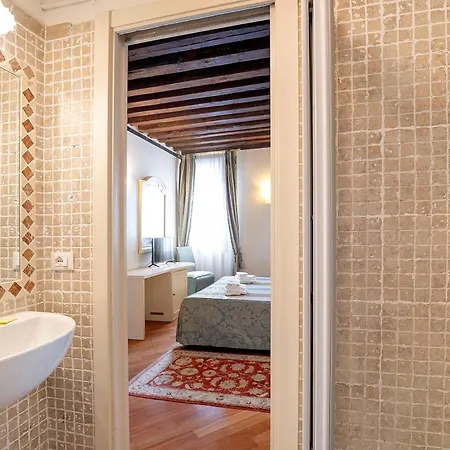 Art Palace - Residenza Giardini 3* Venedig