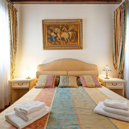 Art Palace - Residenza Giardini Venedig