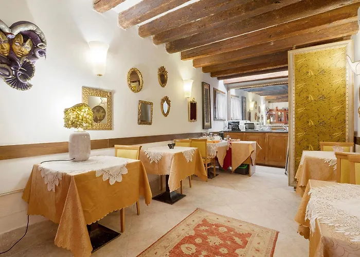 Art Palace - Residenza Giardini البندقية