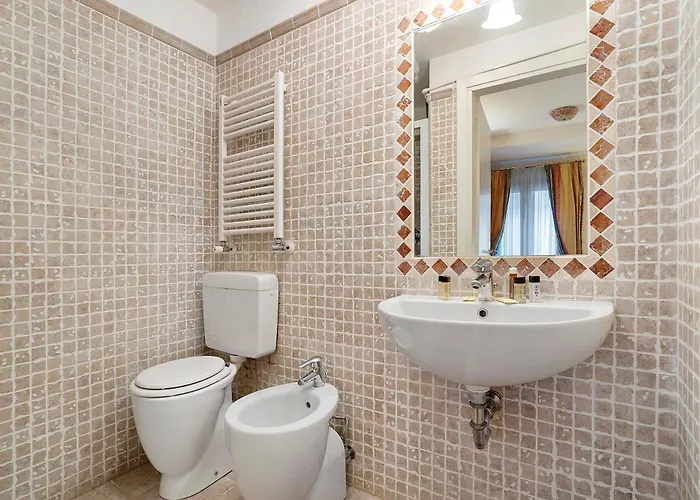 Art Palace - Residenza Giardini 3*