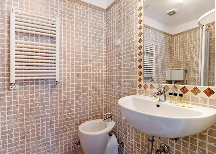 Art Palace - Residenza Giardini 3*