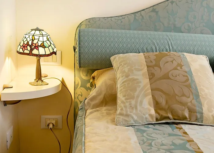 بيت ضيافة Art Palace - Residenza Giardini البندقية