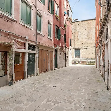 Art Palace - Residenza Giardini Gæstehus Venedig